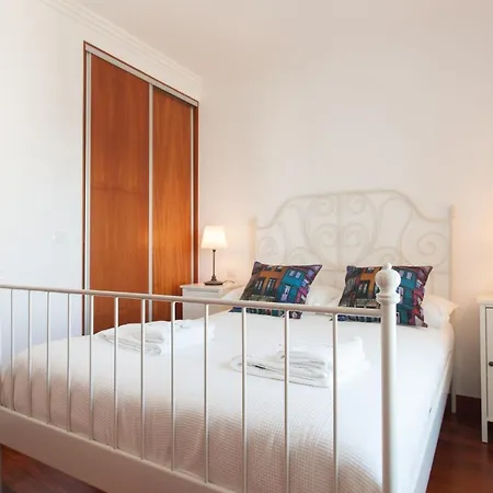 Apartment Flh Expo Cozy